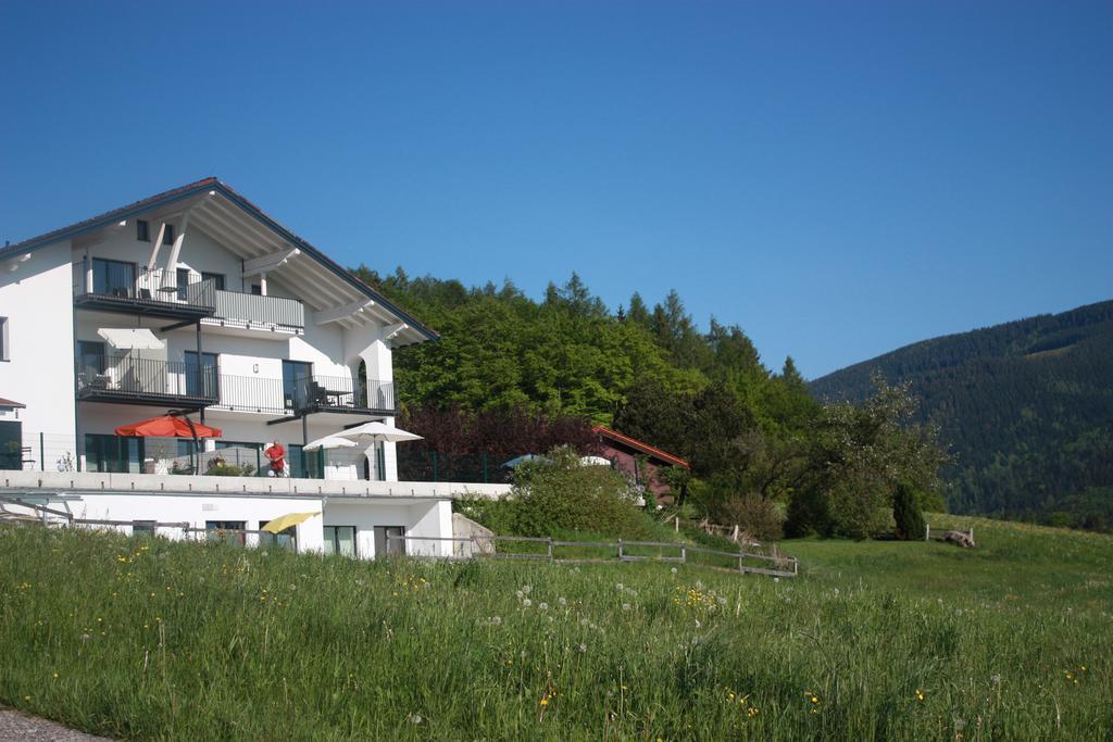 Ferienwohnungen Neukirchen Neukirchen am Teisenberg Buitenkant foto