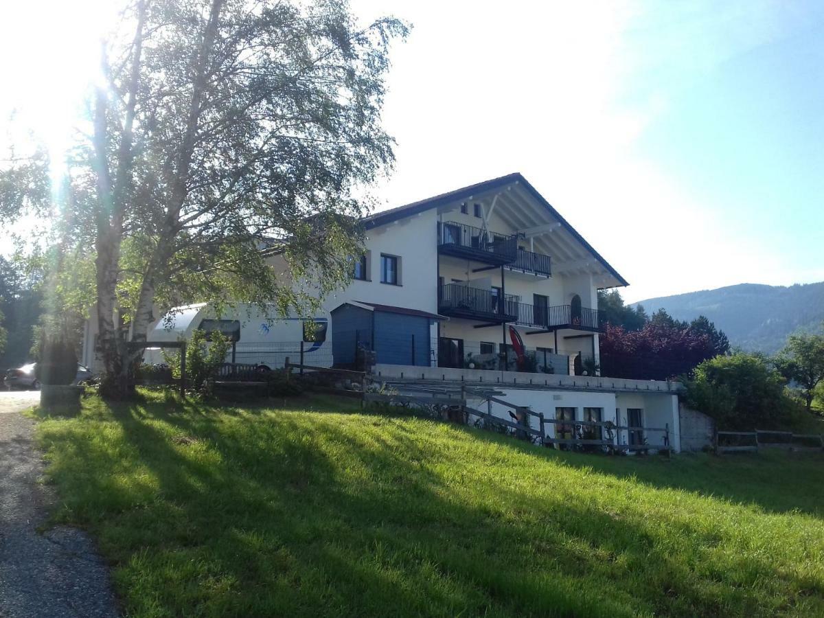 Ferienwohnungen Neukirchen Neukirchen am Teisenberg Buitenkant foto